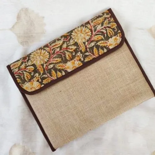 Natural Jute Pouch